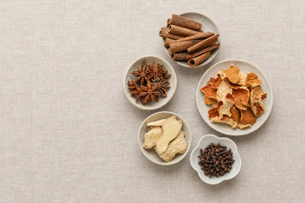 Which Kitchen Spices Are Chinese Medicine Herbs?